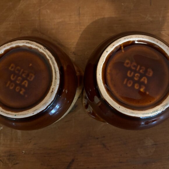 Drip Glaze Bean Pot w/Crocks - Picture 7 of 7